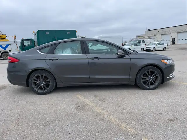 2018 Ford Fusion - Photo 4