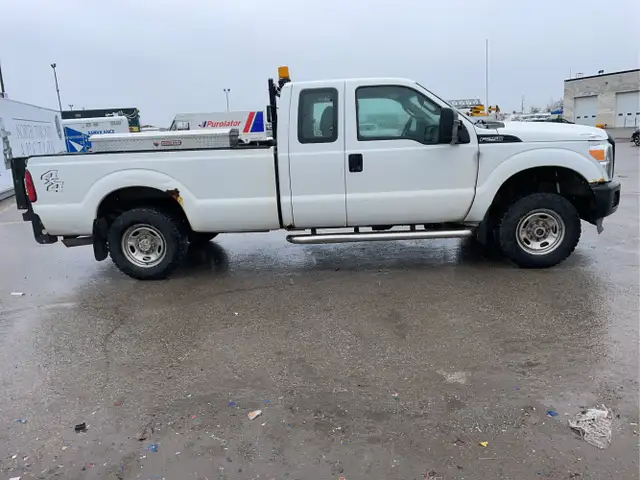 2013 Ford F-250 Super Duty - Photo 4