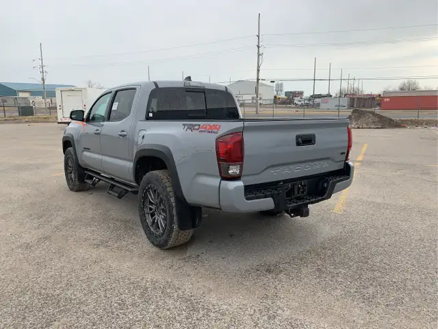2020 Toyota Tacoma - Photo 7