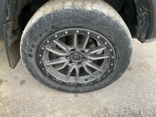 2020 Toyota Tacoma - Photo 20