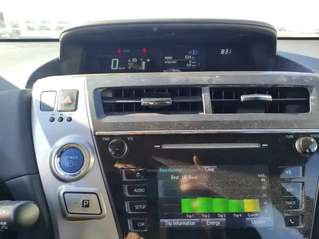 2017 Toyota Prius V - Photo 15