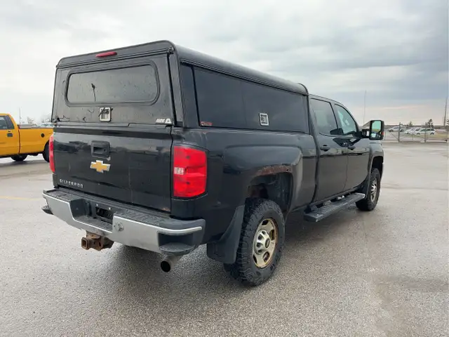 2015 Chevrolet Silverado 2500HD - Photo 5