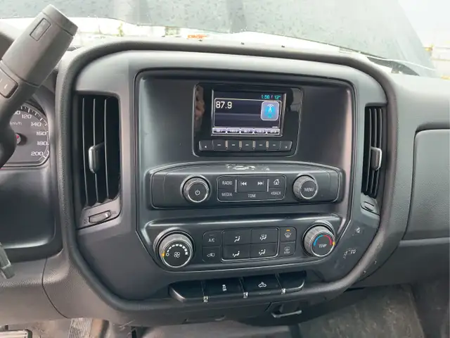 2015 Chevrolet Silverado 2500HD - Photo 12