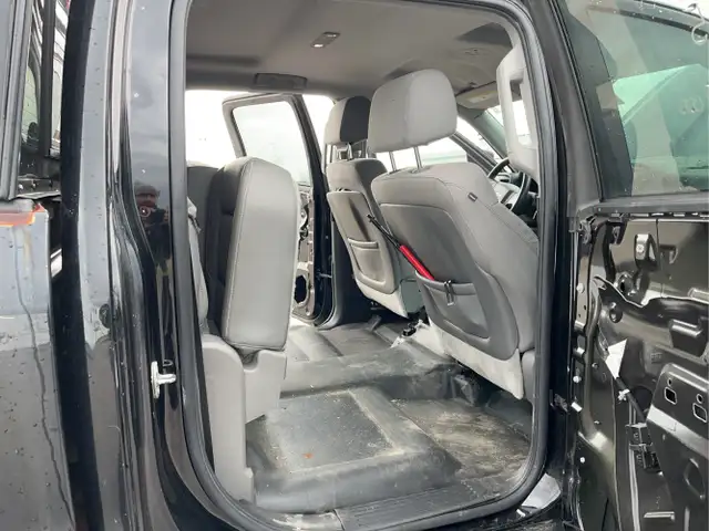 2015 Chevrolet Silverado 2500HD - Photo 17