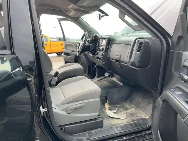 2015 Chevrolet Silverado 2500HD - Photo 18