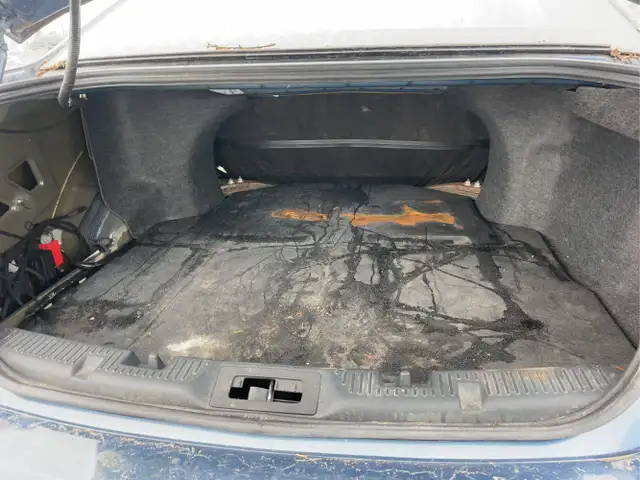 2015 Ford Taurus - Photo 21