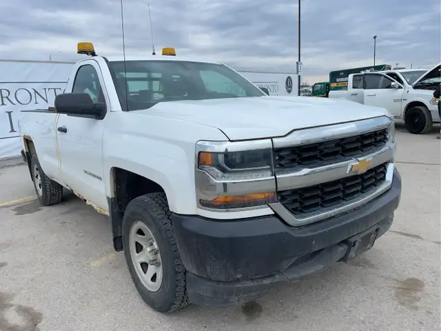 2016 Chevrolet Silverado 1500 - Photo 3