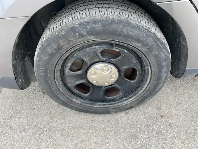 2016 Ford Taurus - Photo 20