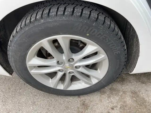 2018 Chevrolet Malibu - Photo 18