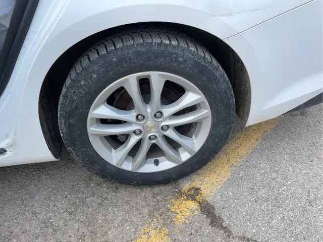 2018 Chevrolet Malibu - Photo 19