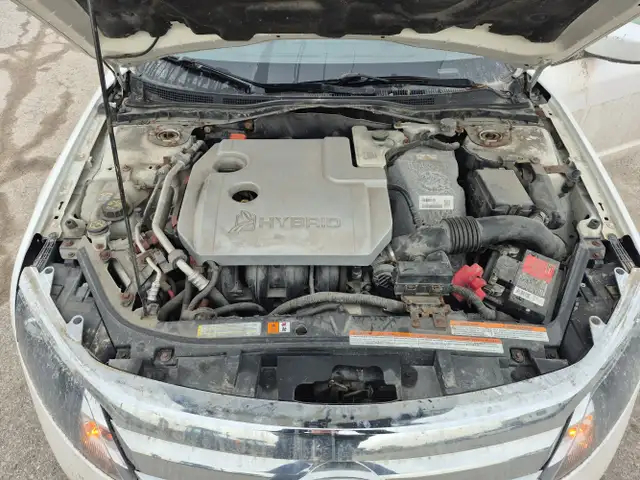 2011 Ford Fusion Hybrid - Photo 9