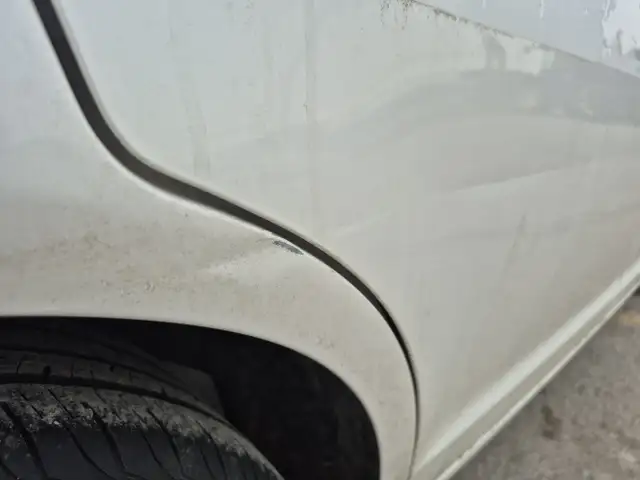 2011 Ford Fusion Hybrid - Photo 24