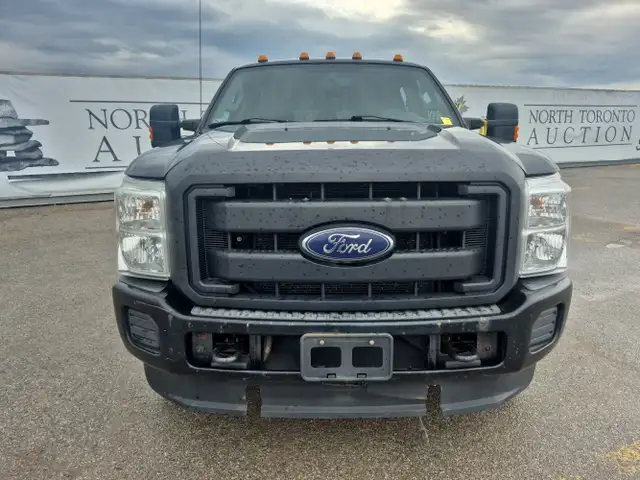 2015 Ford F-250 Super Duty - Photo 2