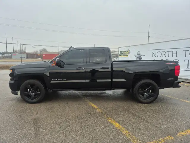 2017 Chevrolet Silverado 1500 - Photo 8