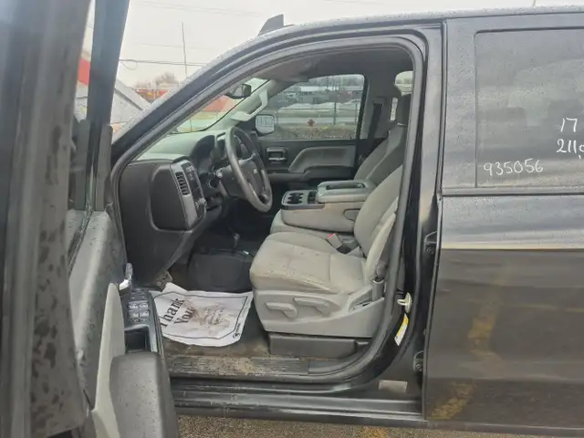 2017 Chevrolet Silverado 1500 - Photo 10