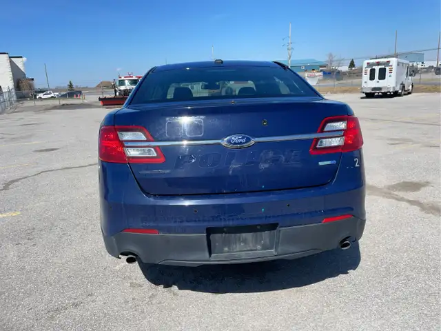 2014 Ford Taurus - Photo 6