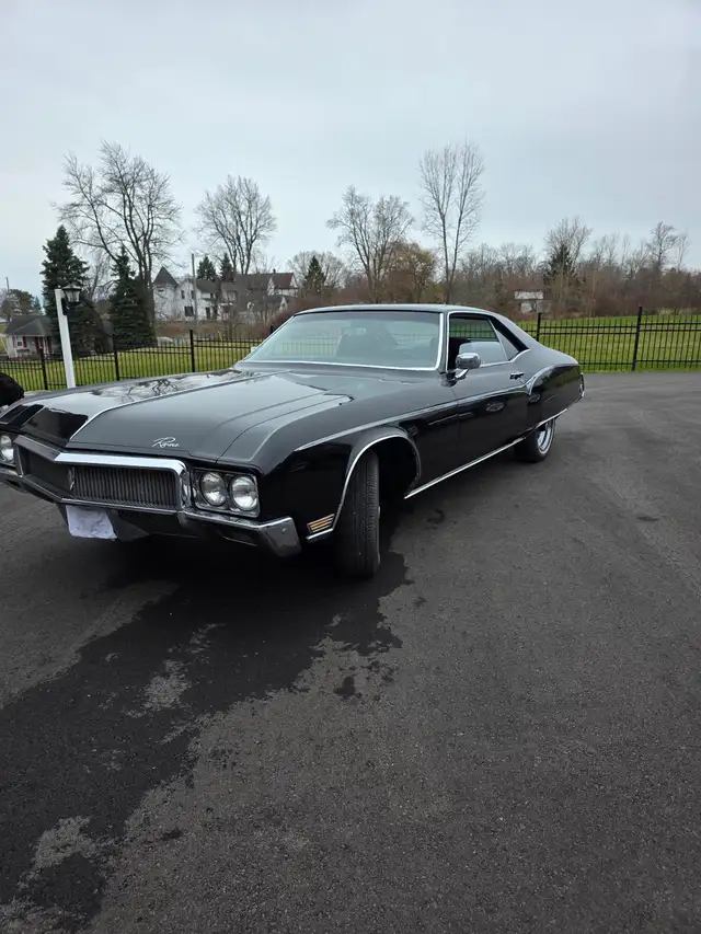 1970 Buick Riviera - Photo 2