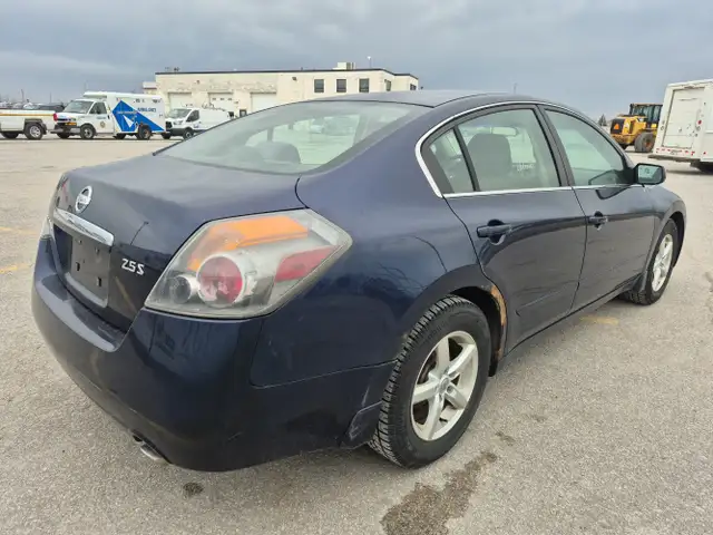 2009 Nissan Altima - Photo 5