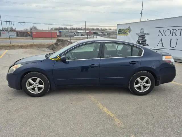 2009 Nissan Altima - Photo 8