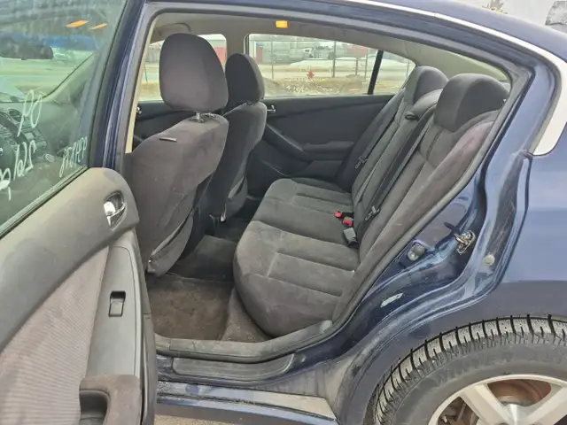2009 Nissan Altima - Photo 14