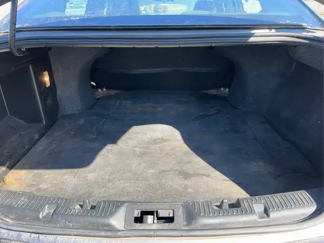 2015 Ford Taurus - Photo 20