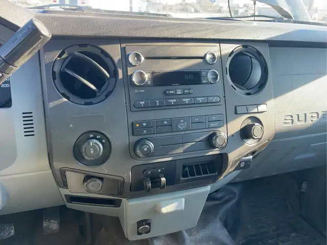 2015 Ford F-250 Super Duty - Photo 12