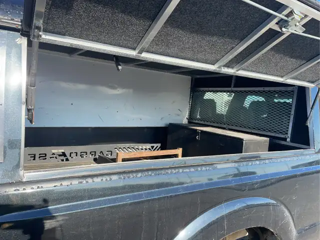 2015 Ford F-250 Super Duty - Photo 18