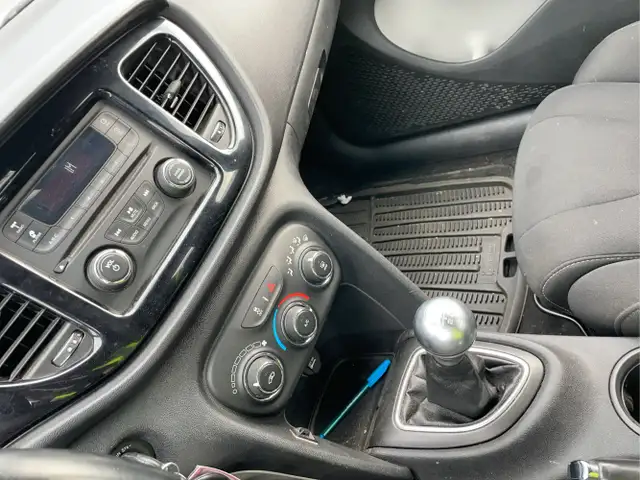 2013 Dodge Dart - Photo 12