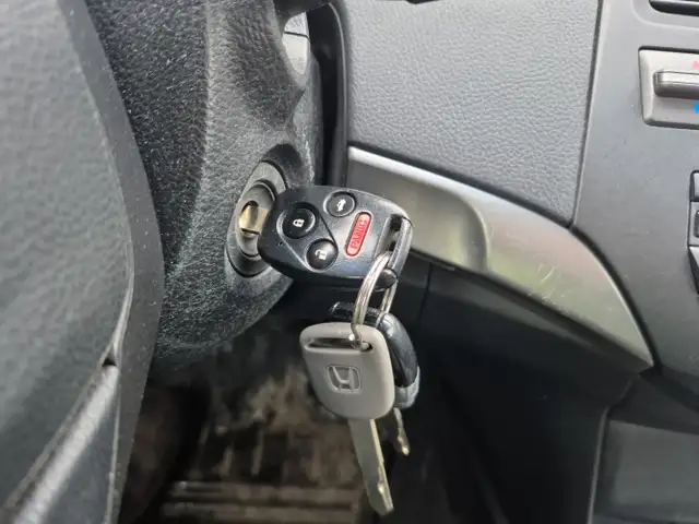 2010 Honda Accord - Photo 13