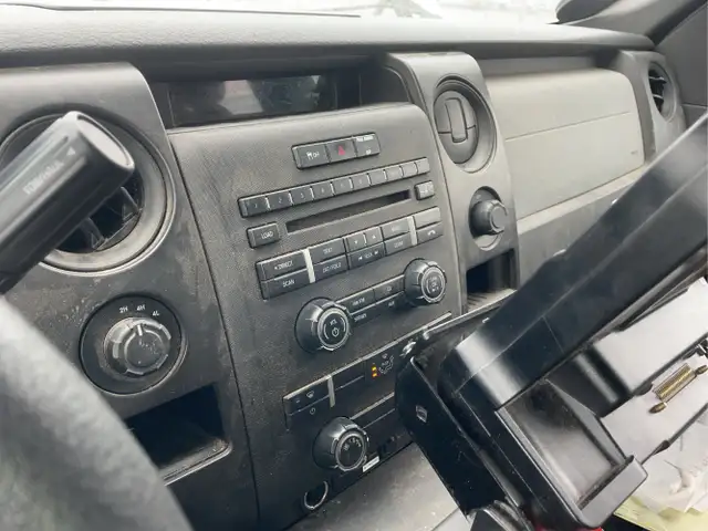 2014 Ford F-150 - Photo 12