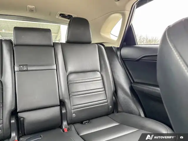 2017 Lexus NX 200t | HEATED SEATS | DUAL-ZONE A/C | BACK-UP CAM - Photo 15