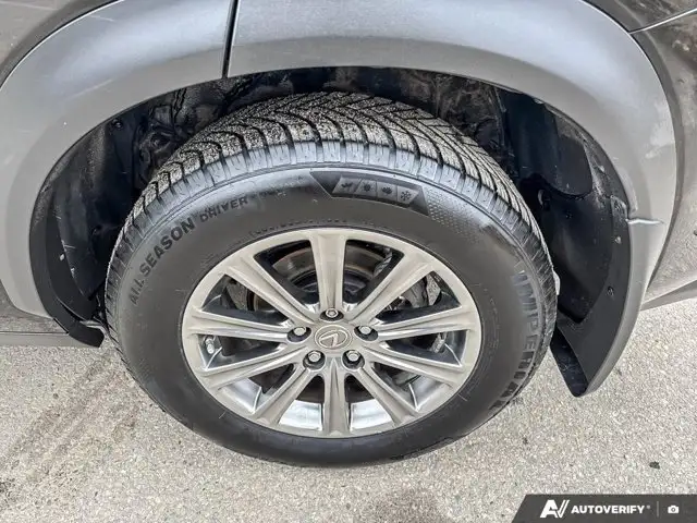 2017 Lexus NX 200t | HEATED SEATS | DUAL-ZONE A/C | BACK-UP CAM - Photo 19