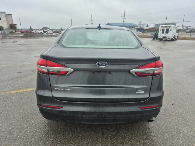 2019 Ford Fusion - Photo 6