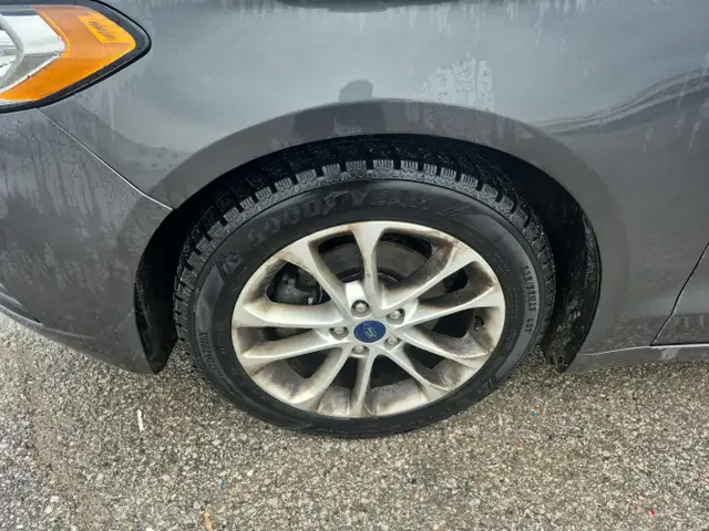 2019 Ford Fusion - Photo 22