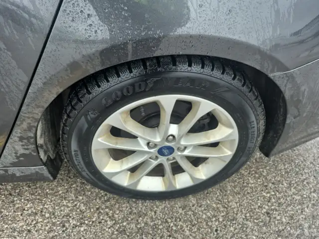 2019 Ford Fusion - Photo 23