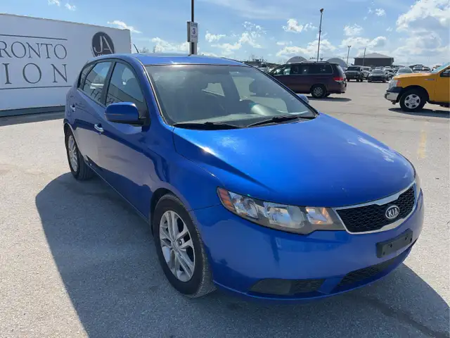 2012 Kia Forte5 - Photo 3