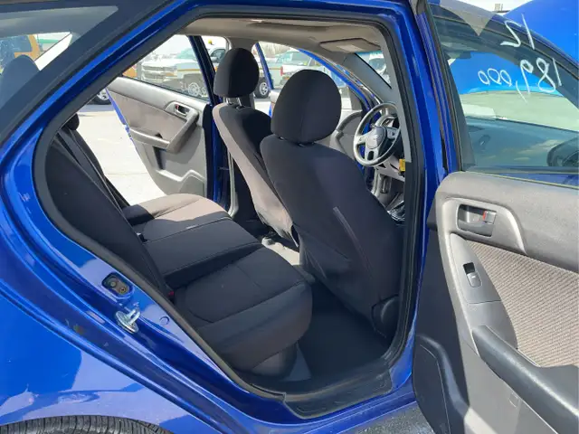 2012 Kia Forte5 - Photo 17