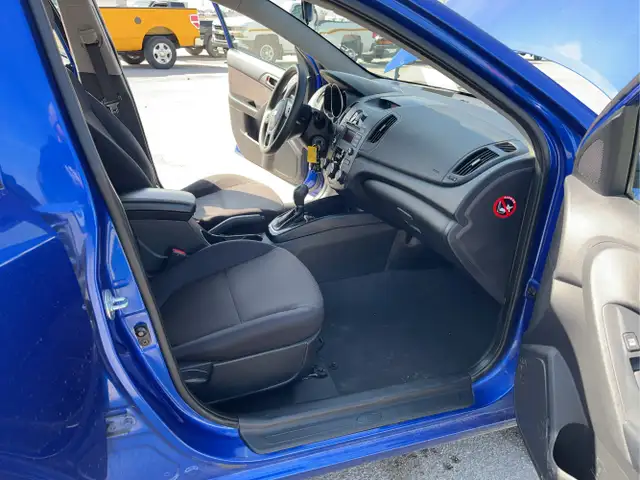 2012 Kia Forte5 - Photo 18