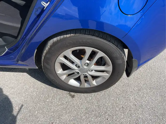 2012 Kia Forte5 - Photo 21