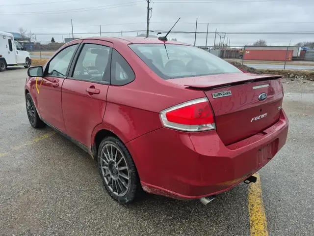 2009 Ford Focus - Photo 7