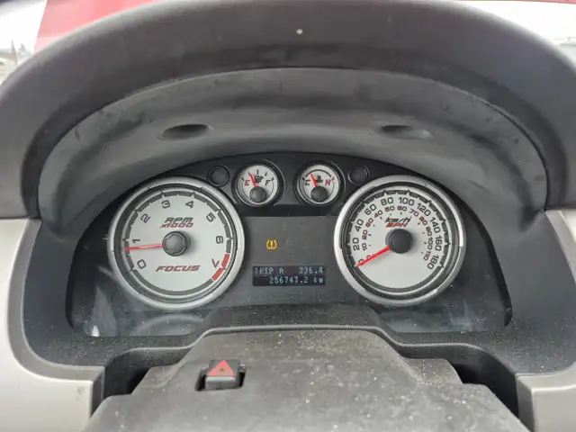 2009 Ford Focus - Photo 11