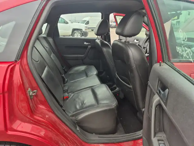 2009 Ford Focus - Photo 14
