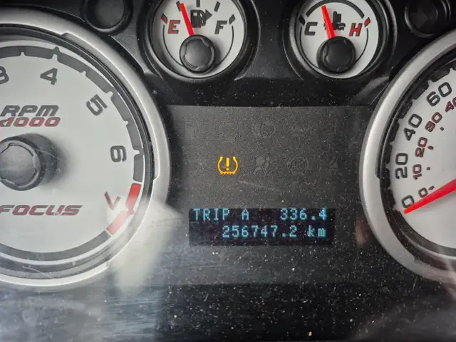 2009 Ford Focus - Photo 18