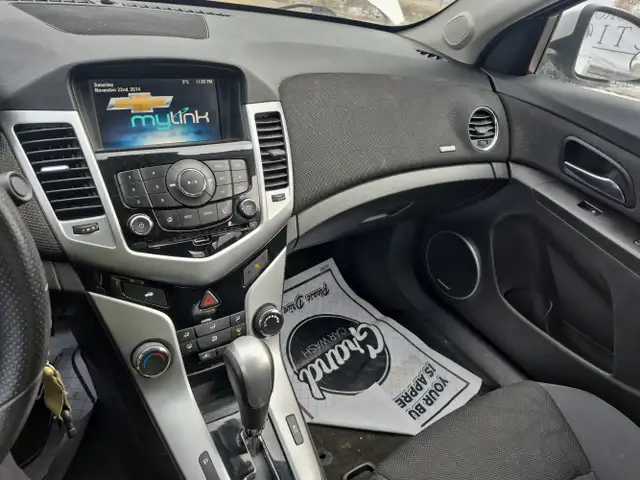 2016 Chevrolet Cruze Limited - Photo 12