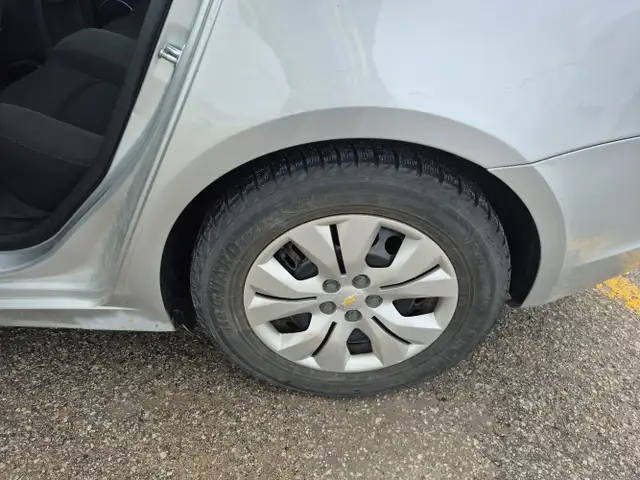 2016 Chevrolet Cruze Limited - Photo 22