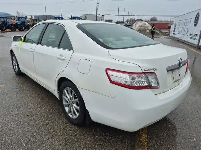 2010 Toyota Camry Hybrid - Photo 7