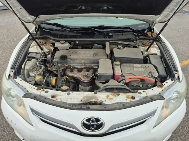 2010 Toyota Camry Hybrid - Photo 9