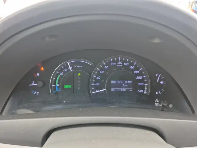 2010 Toyota Camry Hybrid - Photo 11