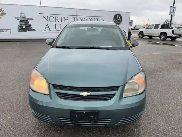2010 Chevrolet Cobalt - Photo 2