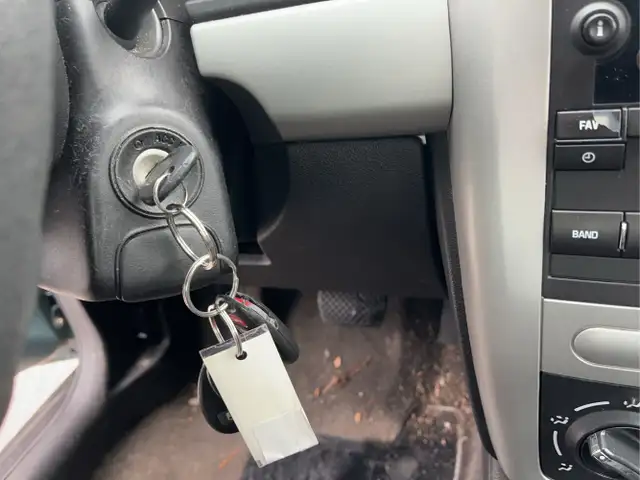 2010 Chevrolet Cobalt - Photo 13